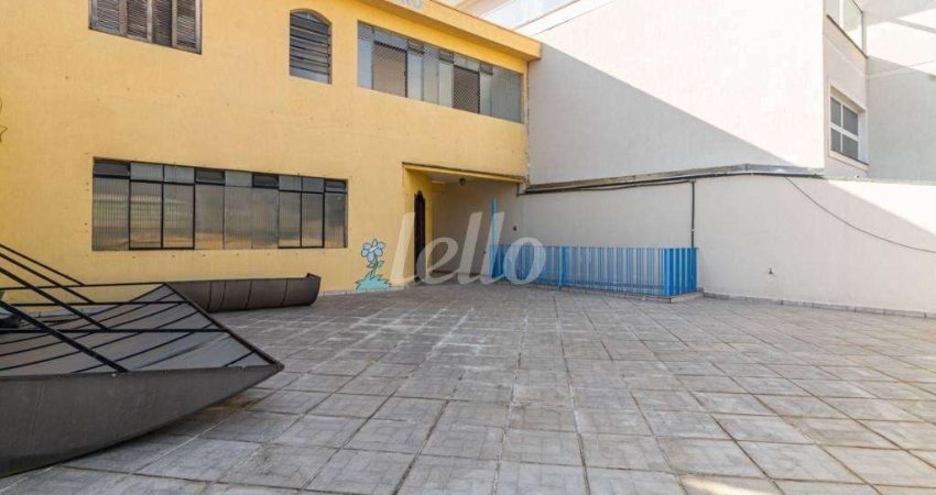 Casa comercial com 1 sala para alugar na Rua Aquirás, --, Vila Granada, São Paulo