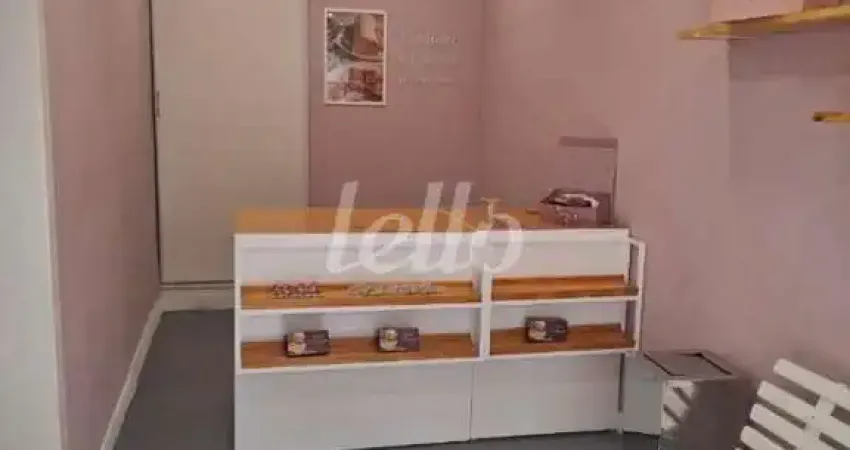 Casa comercial com 1 sala para alugar na Praça Doutor Antônio Mercado, --, Santana, São Paulo