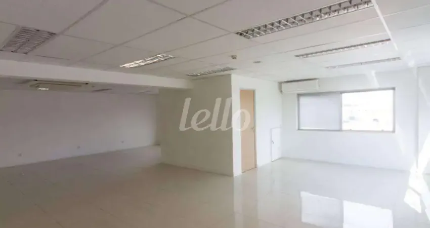 Sala comercial com 3 salas para alugar na Rua Voluntários da Pátria, --, Santana, São Paulo