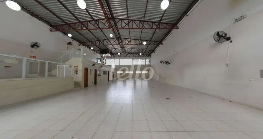Casa comercial para alugar na Rua Barnabé Coutinho, --, Vila Albertina, São Paulo