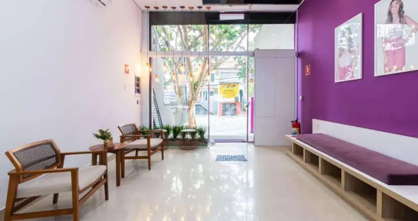 Ponto comercial para alugar na Avenida Professor Alfonso Bovero, --, Perdizes, São Paulo