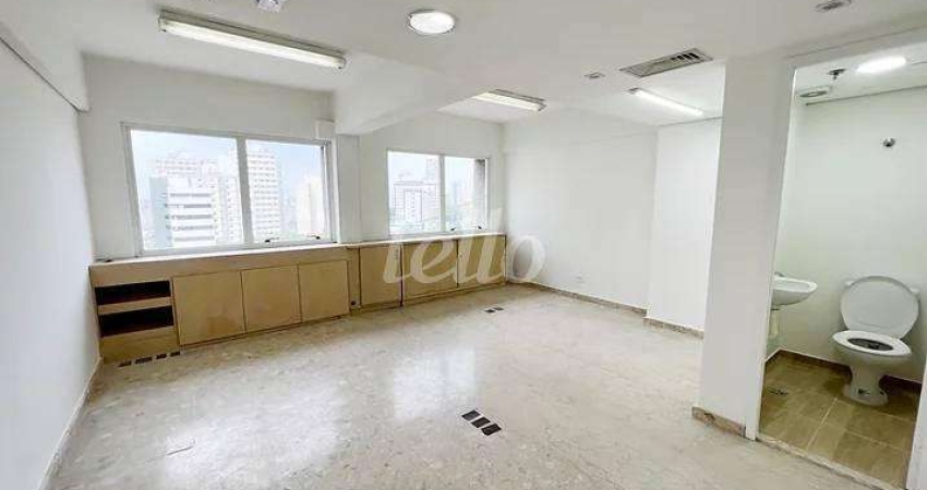 Sala comercial com 1 sala para alugar na Rua Maestro Cardim, --, Bela Vista, São Paulo