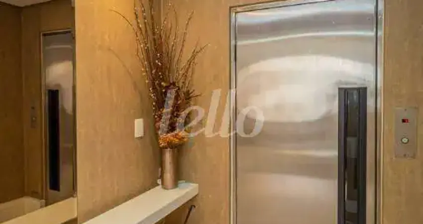 Apartamento com 3 quartos para alugar na Rua Canário, --, Indianópolis, São Paulo