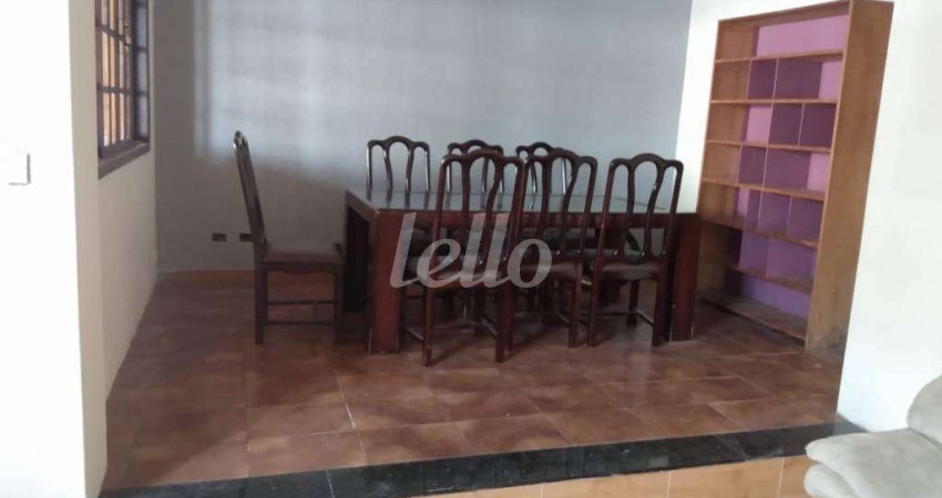 Casa com 3 quartos para alugar na Rua Araldo Armani, --, Vila São Silvério, São Bernardo do Campo