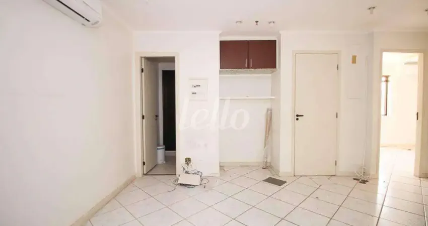 Sala comercial com 3 salas para alugar na Rua Doutor Bacelar, --, Vila Clementino, São Paulo