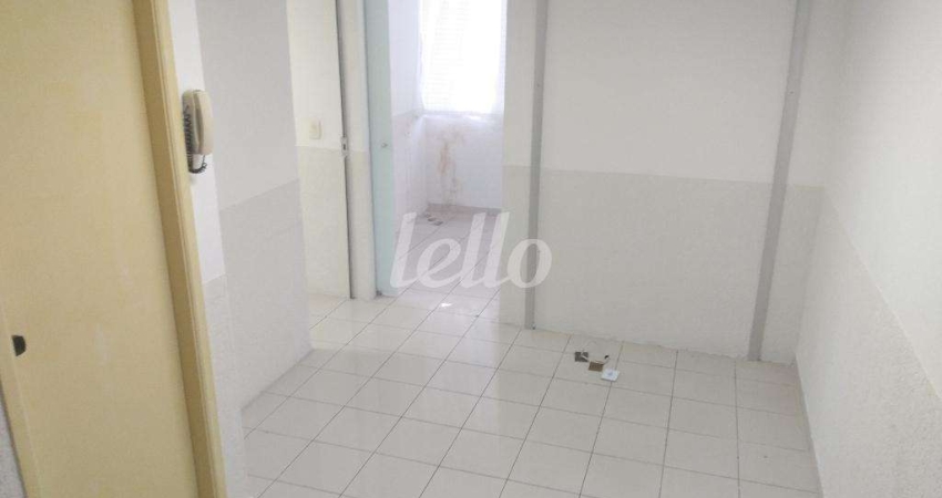 Sala comercial com 2 salas para alugar na Rua Maestro Cardim, --, Liberdade, São Paulo