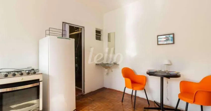 Casa com 1 quarto para alugar na Rua Visconde de Aguiar Toledo, --, Vila Congonhas, São Paulo