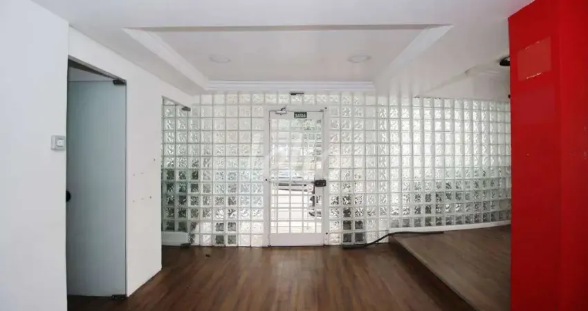 Casa comercial com 13 salas para alugar na Rua Samambaia, --, Bosque da Saúde, São Paulo
