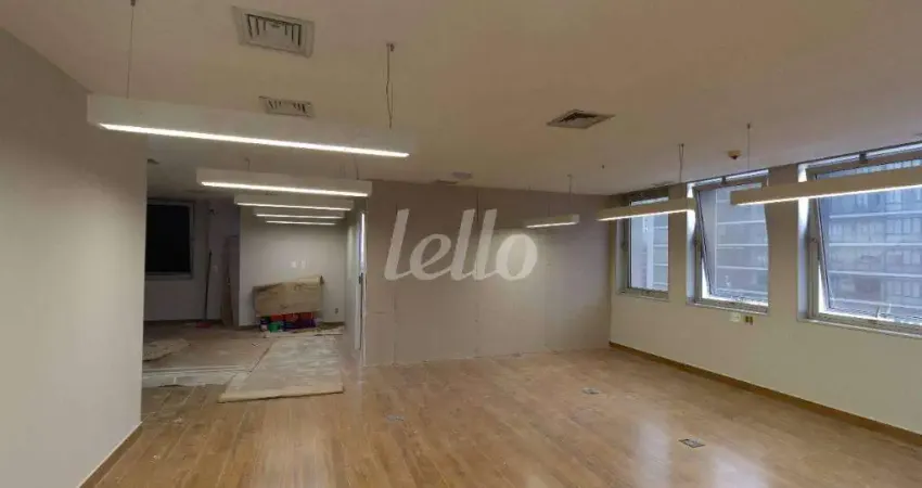 Sala comercial com 3 salas para alugar na Avenida Paulista, --, Bela Vista, São Paulo