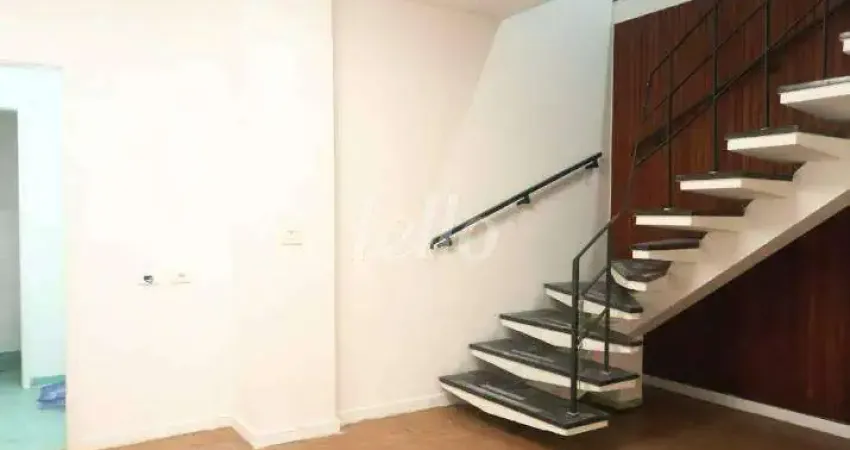 Casa comercial com 10 salas para alugar na Rua João Amaro, --, Vila Cordeiro, São Paulo