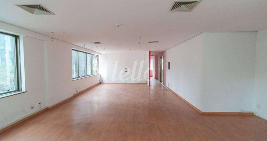 Sala comercial com 4 salas para alugar na Rua Bandeira Paulista, --, Itaim Bibi, São Paulo
