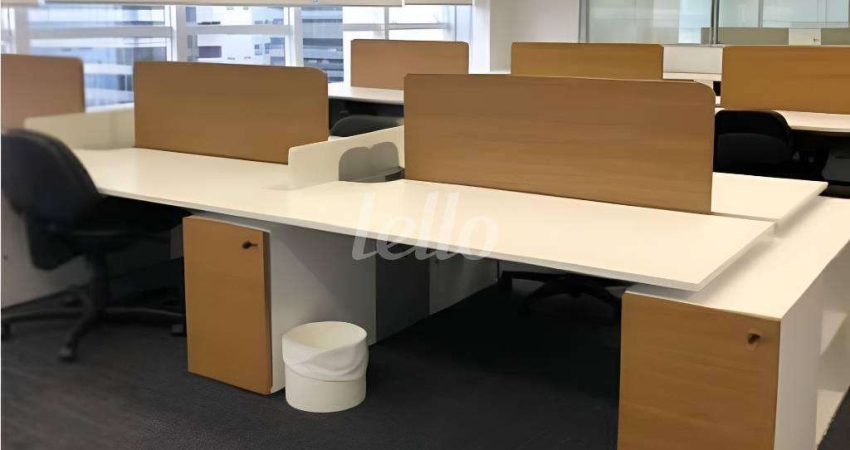 Sala comercial com 5 salas para alugar na Rua Samuel Morse, --, Cidade Monções, São Paulo