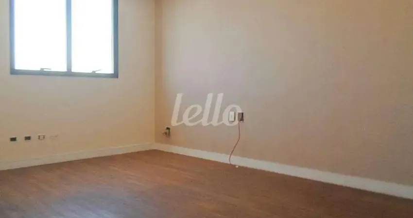 Sala comercial com 5 salas para alugar na Rua Carneiro da Cunha, --, Vila da Saúde, São Paulo