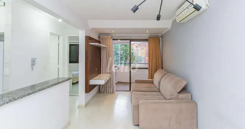 Apartamento com 2 quartos para alugar na Avenida dos Imarés, --, Indianópolis, São Paulo