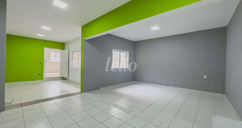 Ponto comercial com 1 sala para alugar na Alameda Vieira de Carvalho, --, Santa Teresinha, Santo André