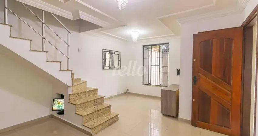 Casa com 3 quartos para alugar na Rua Sertões de Cratéus, --, Vila Invernada, São Paulo