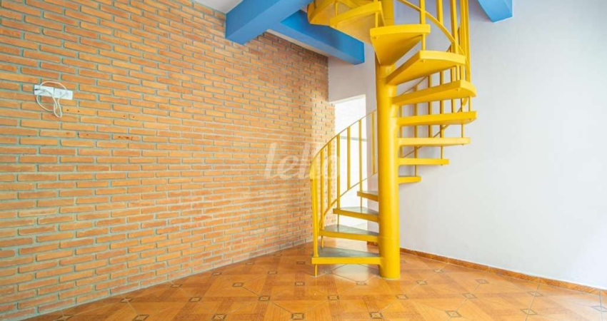 Casa com 2 quartos para alugar na Rua Terra Roxa, --, Cidade Mãe do Céu, São Paulo