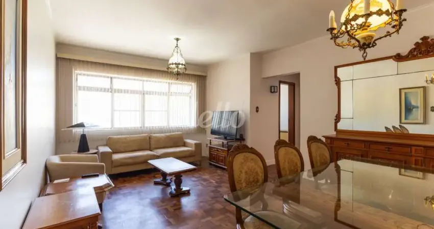 Apartamento com 2 quartos para alugar na Avenida Paes de Barros, --, Mooca, São Paulo