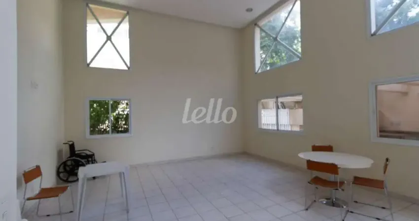 Apartamento para alugar na Rua Oscar Freire, --, Pinheiros, São Paulo
