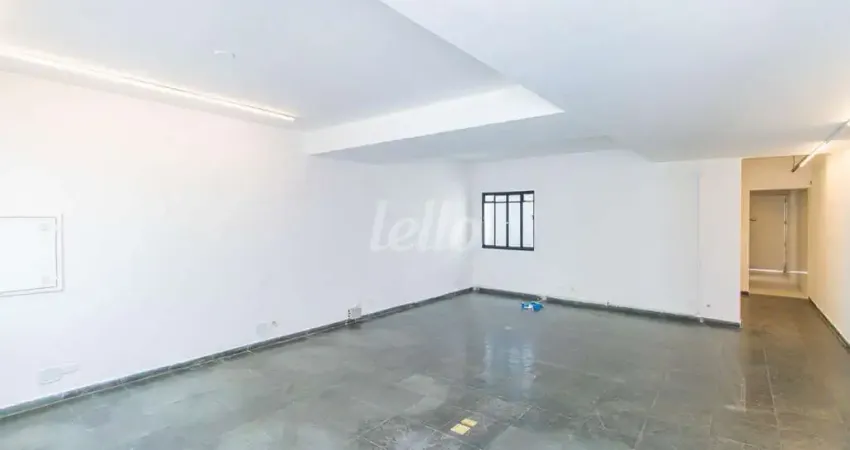 Casa comercial com 9 salas para alugar na Rua Rio Grande, --, Vila Mariana, São Paulo