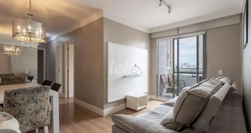 Apartamento com 3 quartos para alugar na Rua Canuto Saraiva, --, Mooca, São Paulo