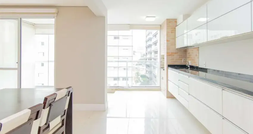Apartamento com 2 quartos para alugar na Avenida Doutor Altino Arantes, --, Vila Clementino, São Paulo