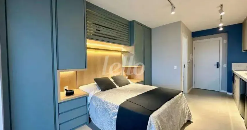Apartamento com 1 quarto para alugar na Rua Cristiano Viana, --, Cerqueira César, São Paulo