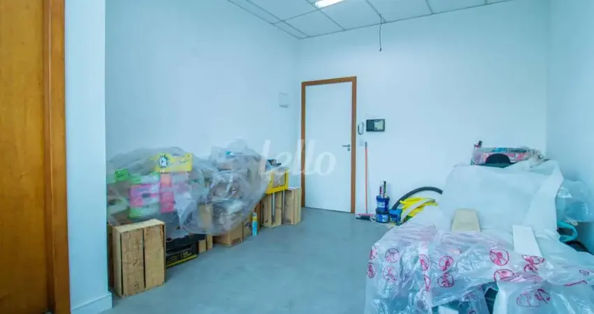 Sala comercial com 1 sala para alugar na Rua Padre Adelino, --, Quarta Parada, São Paulo