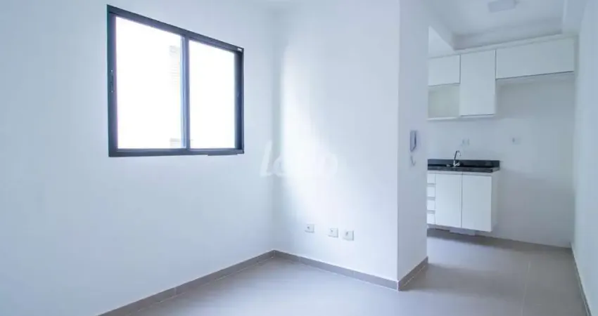 Apartamento com 2 quartos para alugar na Rua Alves de Almeida, --, Chácara Belenzinho, São Paulo