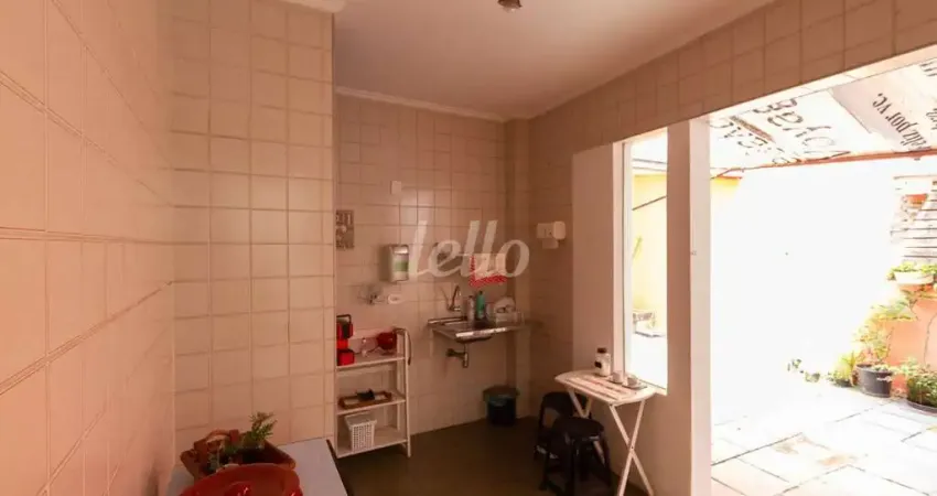 Casa comercial com 5 salas para alugar na Rua Doutor Alfredo Ellis, --, Bela Vista, São Paulo