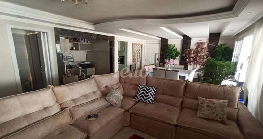 Apartamento com 3 quartos para alugar na Rua Tabajaras, --, Mooca, São Paulo