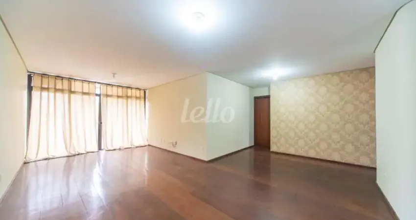 Apartamento com 3 quartos para alugar na Rua Haddock Lobo, --, Vila Bastos, Santo André