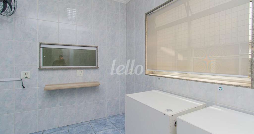 Sala comercial com 3 salas para alugar na Rua Izonzo, --, Sacomã, São Paulo