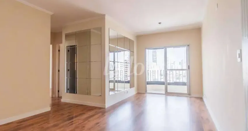 Apartamento com 3 quartos para alugar na Rua Itapura, --, Vila Gomes Cardim, São Paulo