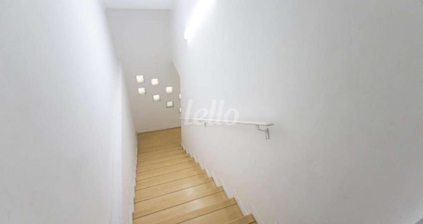 Sala comercial com 1 sala para alugar na Rua Euclides Pacheco, --, Vila Gomes Cardim, São Paulo