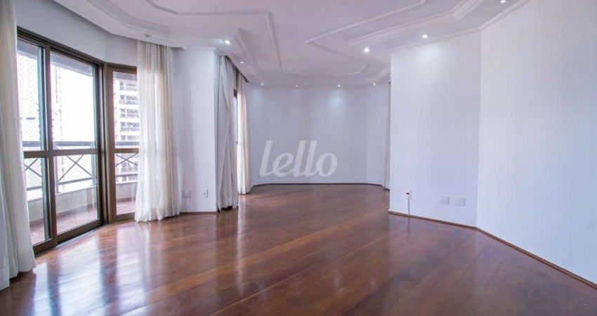 Apartamento com 3 quartos para alugar na Rua Marechal Barbacena, --, Tatuapé, São Paulo