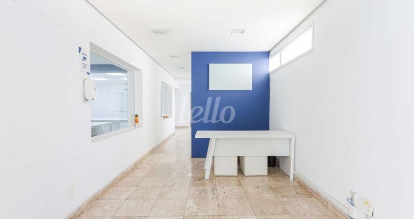 Casa comercial com 10 salas para alugar na Rua Doutor Virgílio de Carvalho Pinto, --, Pinheiros, São Paulo