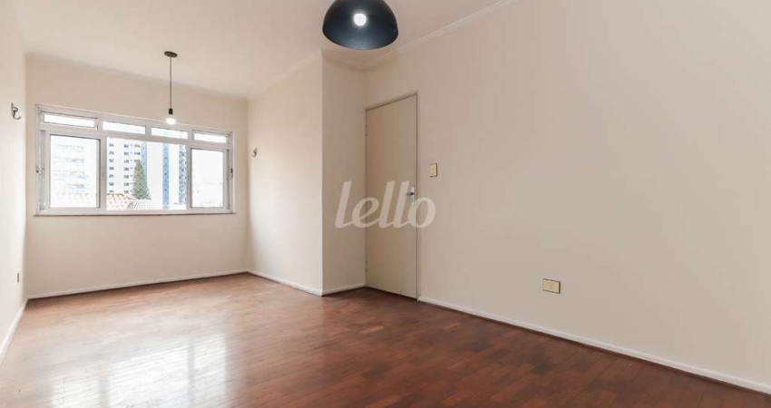 Apartamento com 2 quartos para alugar na Rua Paris, --, Sumaré, São Paulo