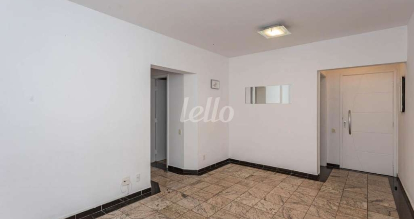 Apartamento com 3 quartos para alugar na Avenida Divino Salvador, --, Moema, São Paulo