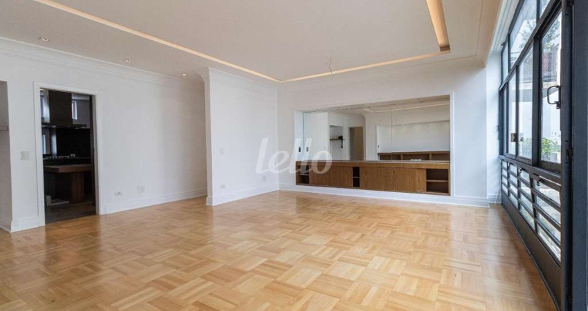 Apartamento com 3 quartos para alugar na Alameda Casa Branca, --, Jardim Paulista, São Paulo