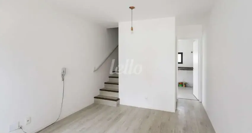 Casa em condomínio fechado com 2 quartos para alugar na Avenida Doutor Francisco Mesquita, --, Jardim Ibitirama, São Paulo