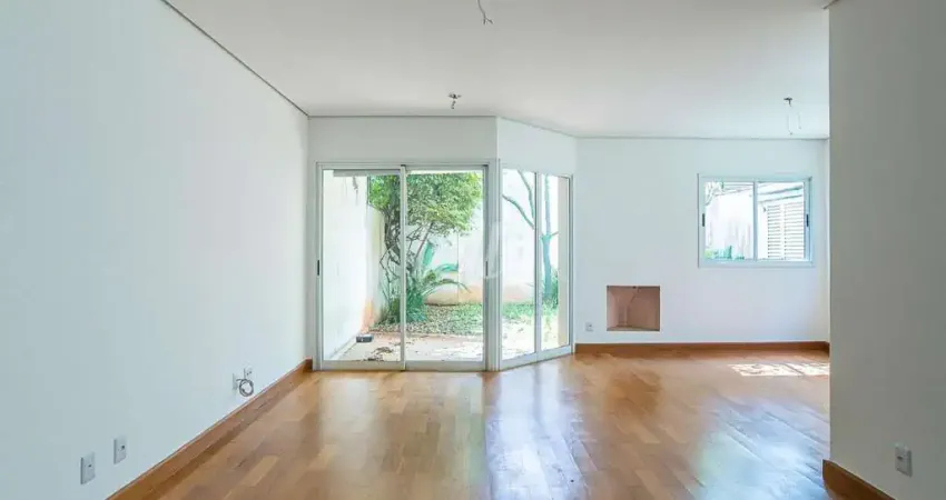 Casa em condomínio fechado com 4 quartos para alugar na Rua Doutor Alberto Lyra, --, Jardim Panorama, São Paulo