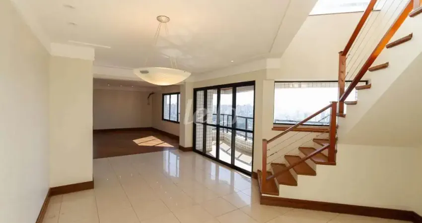 Apartamento com 4 quartos para alugar na Rua Carlos Tiago Pereira, --, Bosque da Saúde, São Paulo