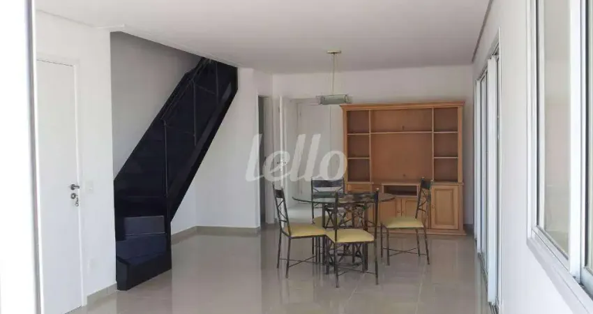 Apartamento com 3 quartos para alugar na Rua Antônio Pacheco Valente, --, Santo Amaro, São Paulo