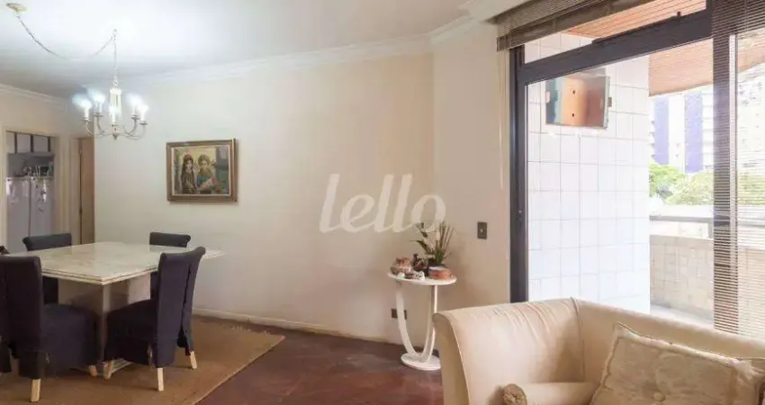 Apartamento com 3 quartos para alugar na Alameda dos Anapurus, --, Indianópolis, São Paulo
