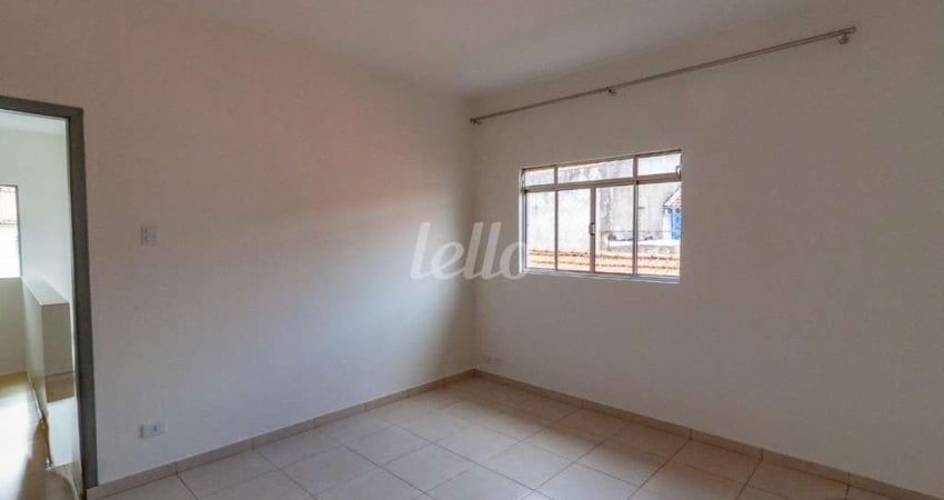 Casa com 2 quartos para alugar na Rua Lituânia, --, Alto da Mooca, São Paulo