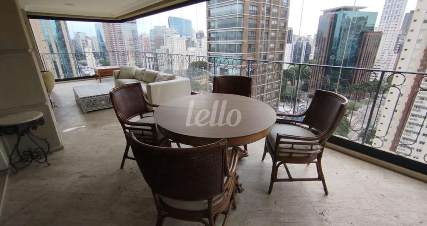 Apartamento com 5 quartos para alugar na Rua Doutor Eduardo de Souza Aranha, --, Vila Nova Conceição, São Paulo