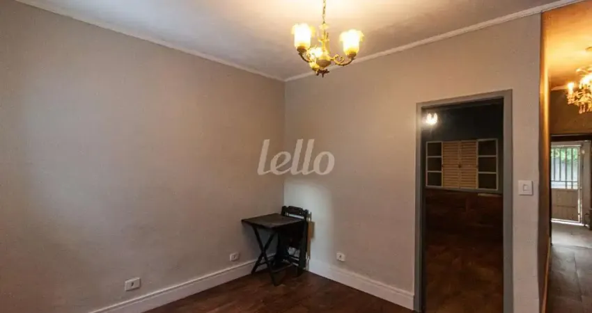Casa com 2 quartos para alugar na Rua Manuel de Freitas, --, Vila Gomes Cardim, São Paulo