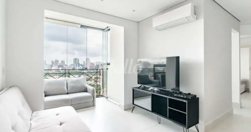 Apartamento com 2 quartos para alugar na Rua Alvorada, --, Vila Olímpia, São Paulo