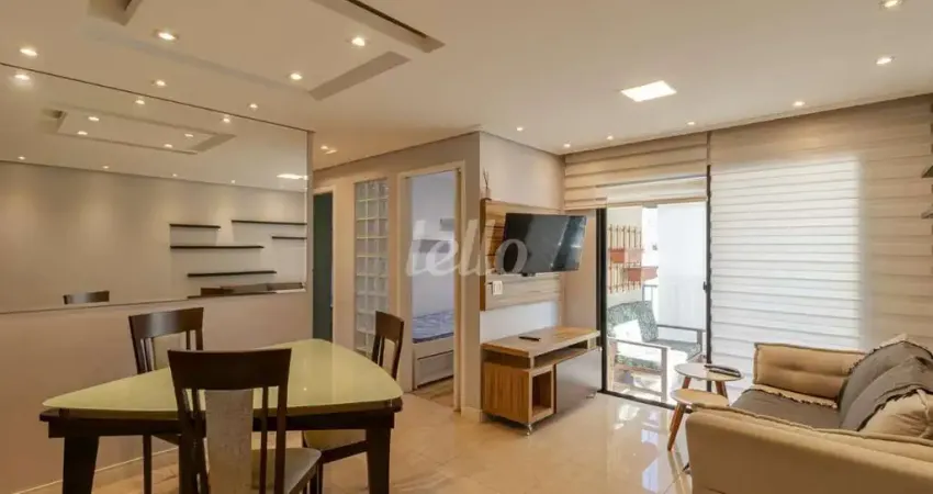 Apartamento com 3 quartos para alugar na Rua Taquari, --, Mooca, São Paulo